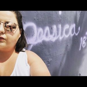 Meet your Posher, Jessica